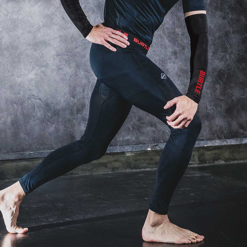 4106 アイスフィッテッドパンツ 2026SS ウエスト部分 レッド